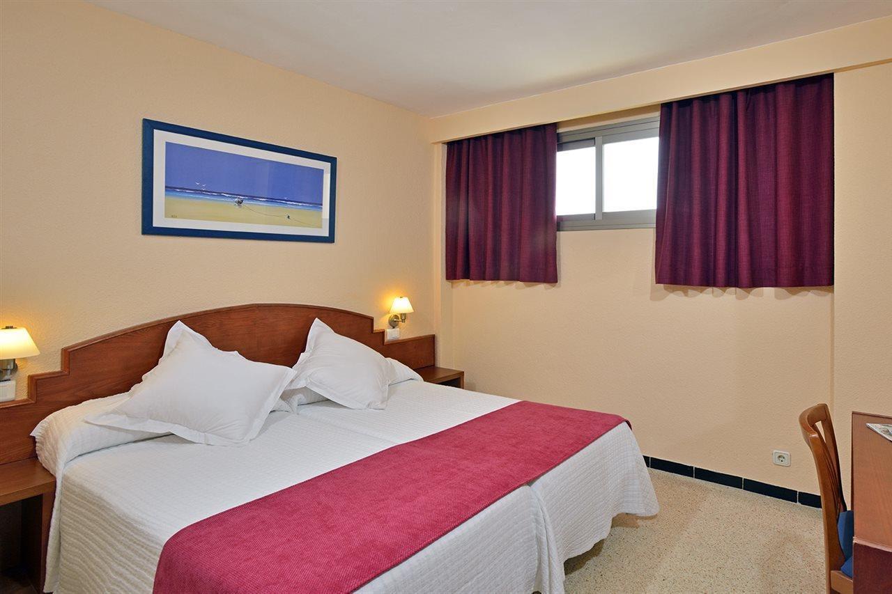 Leonardo Suites Hotel Ibiza Santa Eulalia Ngoại thất bức ảnh